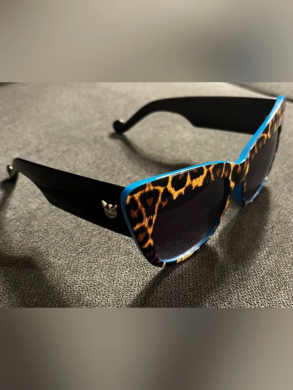 Leopard Print Cat-Eye Sunglasses